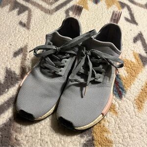 Women’s Adidas NMD R1 Shoes